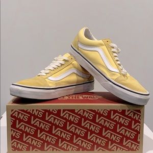 Vans Old Skool Golden Haze Men’s 7/Women’s 8.5